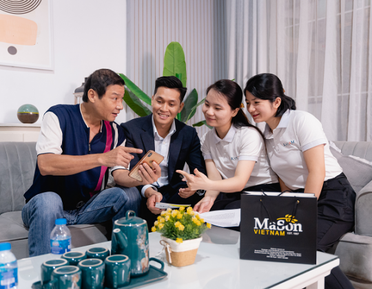[Hậu trường] Kascom làm việc cùng NSƯT Võ Hoài Nam trong chiến dịch đưa sản phẩm chất lượng đến với tay người tiêu dùng Việt